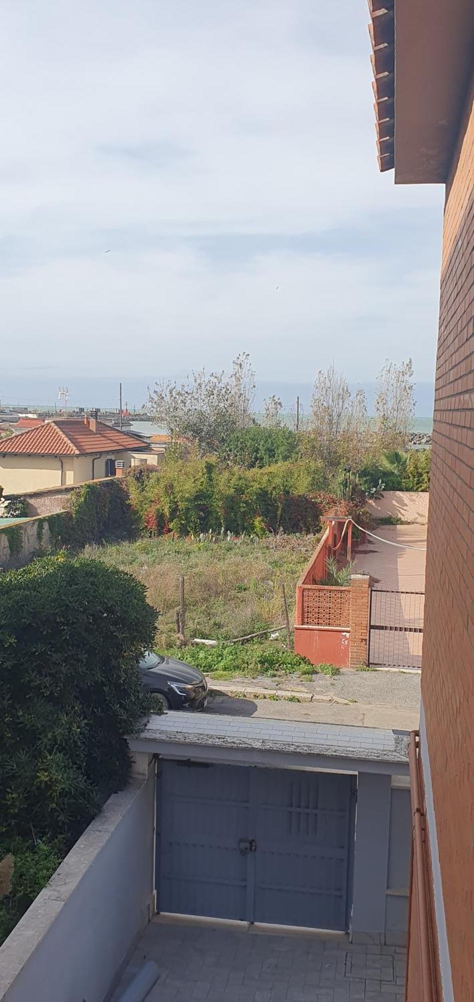 Little Rose Guest House Fiumicino Exterior foto