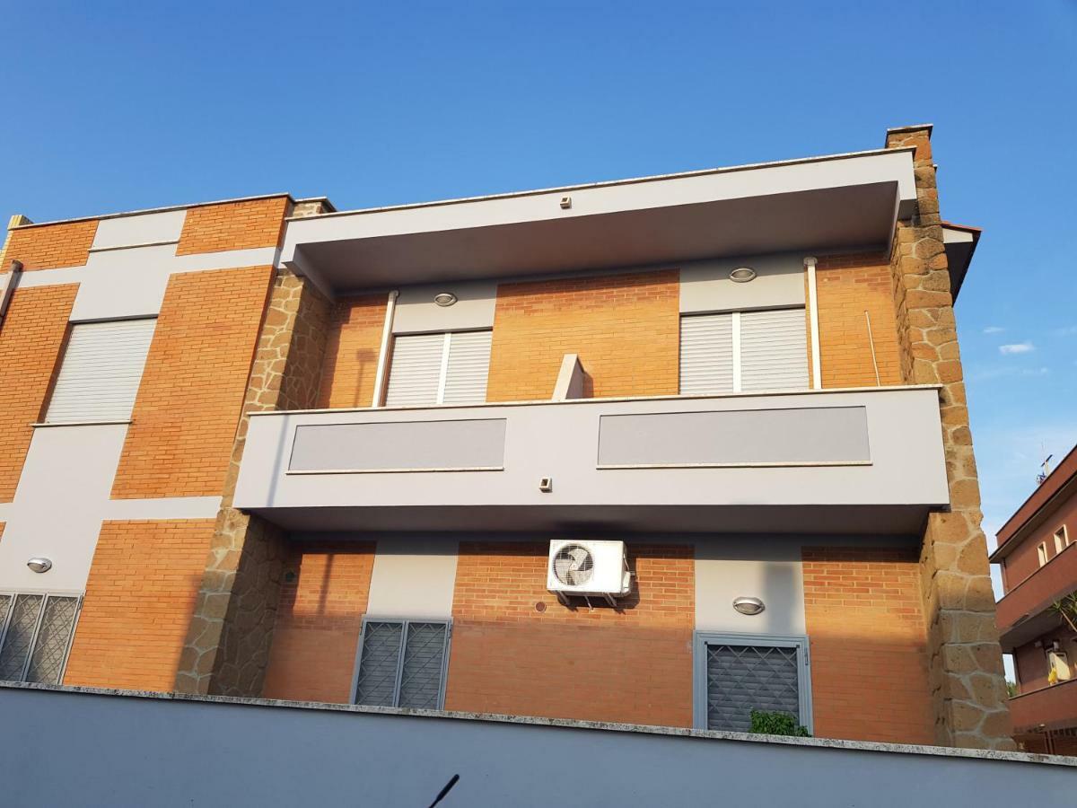 Little Rose Guest House Fiumicino Exterior foto